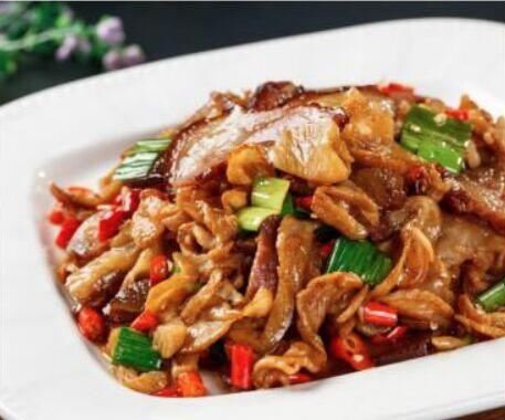 Stir-Fried Preserved Pork w. Dried Radish